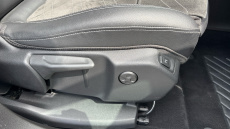 Vauxhall Grandland 1.2 Turbo Ultimate 5dr Petrol Hatchback